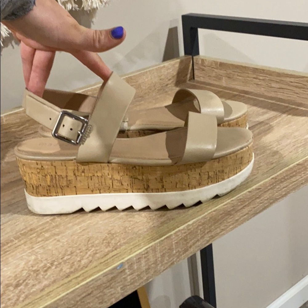 Steve Madden Platform Sandals